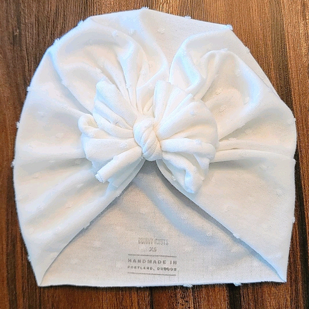 Bunny Knot Raga Bow White Dot
